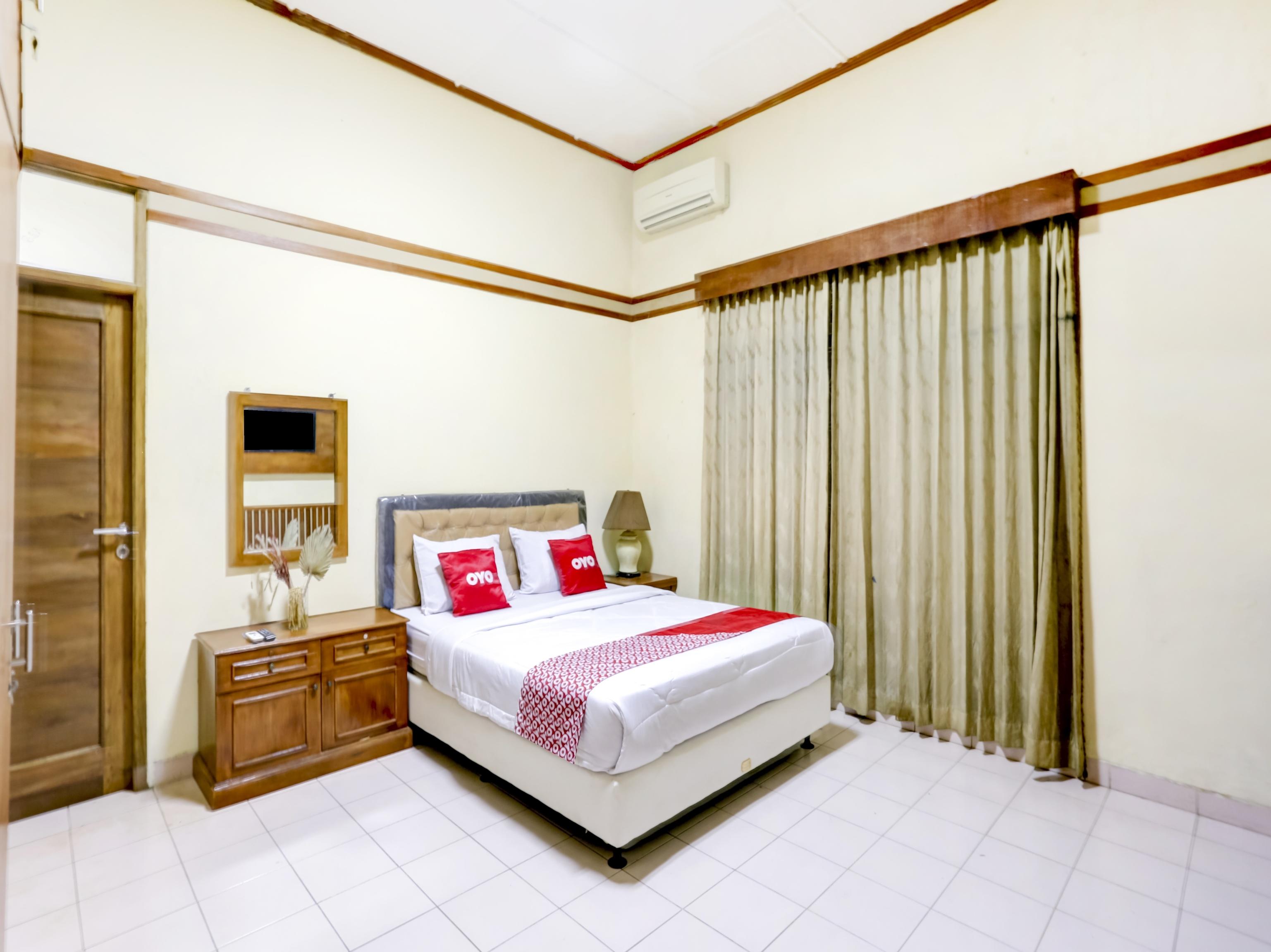 Oyo 90066 Tobana Pejaten House Jakarta Exteriör bild